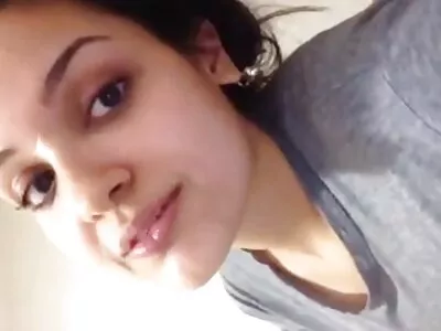 Adolescent impresionabil este futut de porno cu grase flocoase un magician